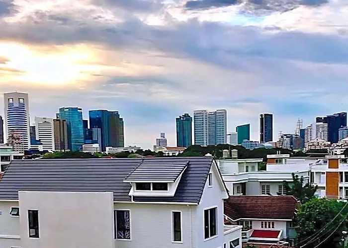 Отель Bright Studio: Balcony, Fast Wifi, Smart Lock, Mrt